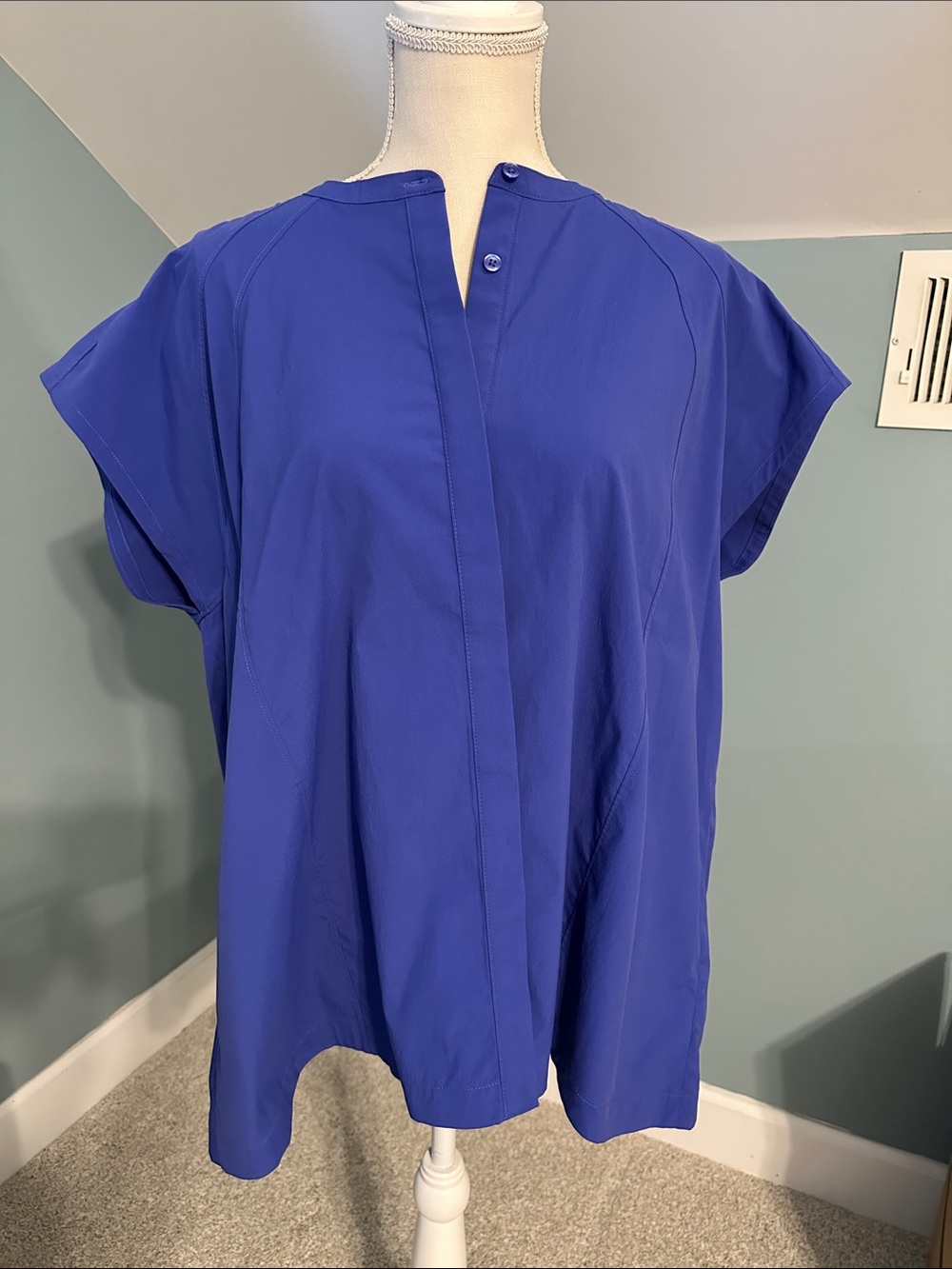 Athleta Short-Sleeve Split-Neck Tunic in Royal Blue